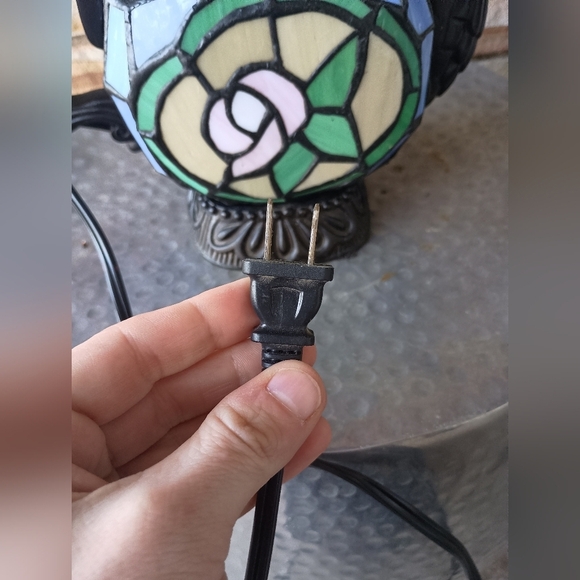 Vintage Tiffany Style Floral Stained Glass Tea Pot Table Lamp By Cheyenne Decor - Picture 7 of 8